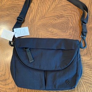 Lululemon All Night Festival Bag